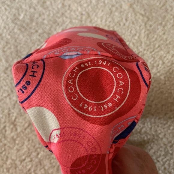 Coach Passport Pink Satin Scarf Print Bag, Pleated Front & Leather handles NWOT - Picture 13 of 16